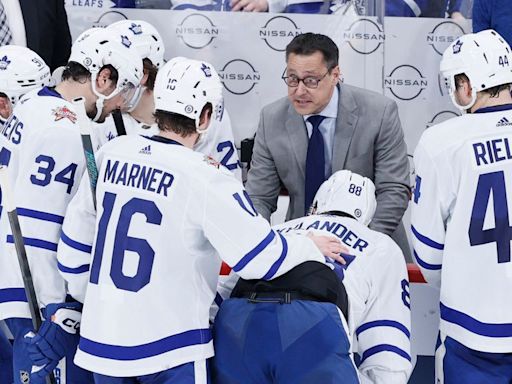 Assistant coach Boucher won't be back with Leafs