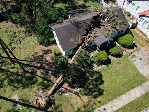 Death toll soars in US from storm Helene, North Carolina reeling