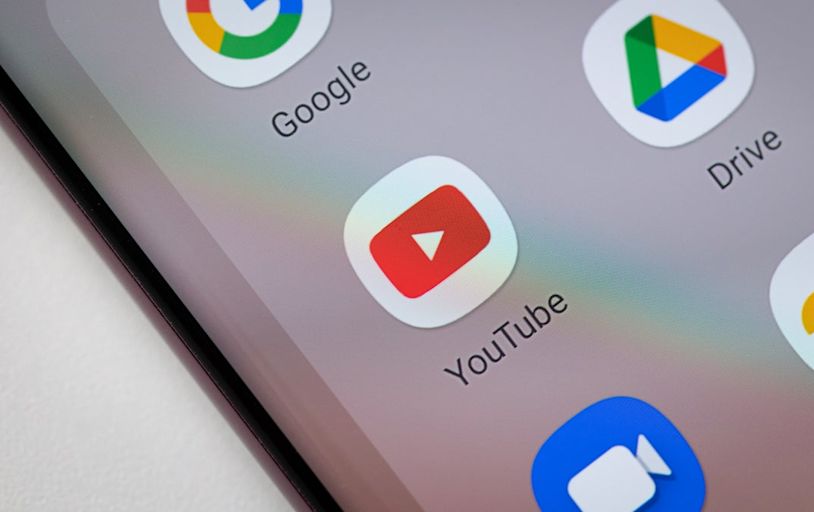 YouTube switches to AV1 codec on Android for better video quality, but battery life is a concern