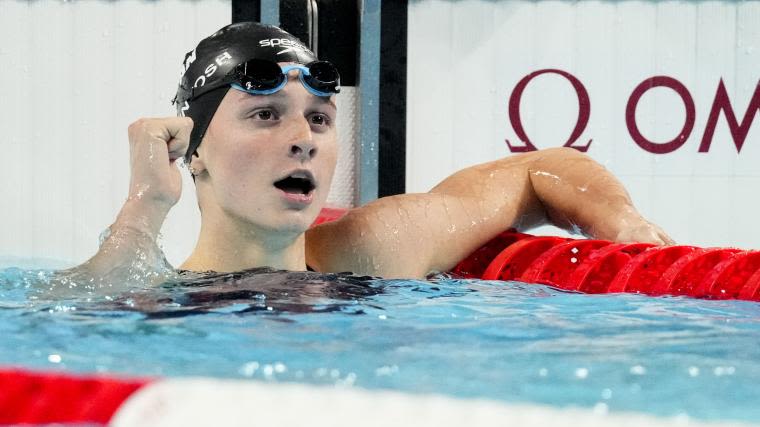 Did Summer McIntosh win today? Full 200-meter fly results, time from 2024 Olympic swimming finals | Sporting News Canada