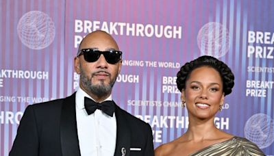 Alicia Keys Wears Stunning Gold Gown to Breakthrough Prize Ceremony With Husband Swizz Beatz