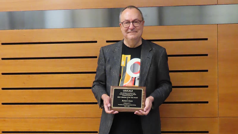 Robert Gore named UCLA’s 2024 Librarian of the Year | UCnet