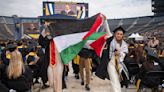 Protesta contra la guerra en Gaza interrumpe ceremonia de graduación de Universidad de Michigan