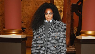 Janet Jackson shocks fans after revealing more celebs she's related to: 'What a dynasty'