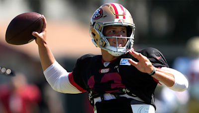 CMC praises Purdy's command of 49ers' offense early in camp