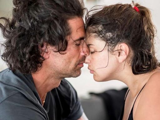Michelle Renaud y Matías Novoa, actores de 'La herencia', dan la bienvenida a su primer hijo en común