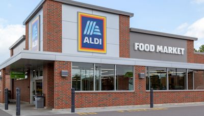 Families racing to Aldi to get beach must-have for this summer for £2.99