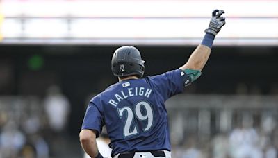 Cal Raleigh Makes Seattle Mariners History with Big Game on Tuesday