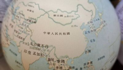 地球儀標「中華人民共和國」倡兩國論與台獨 藍營人士：教育部應做合憲規範