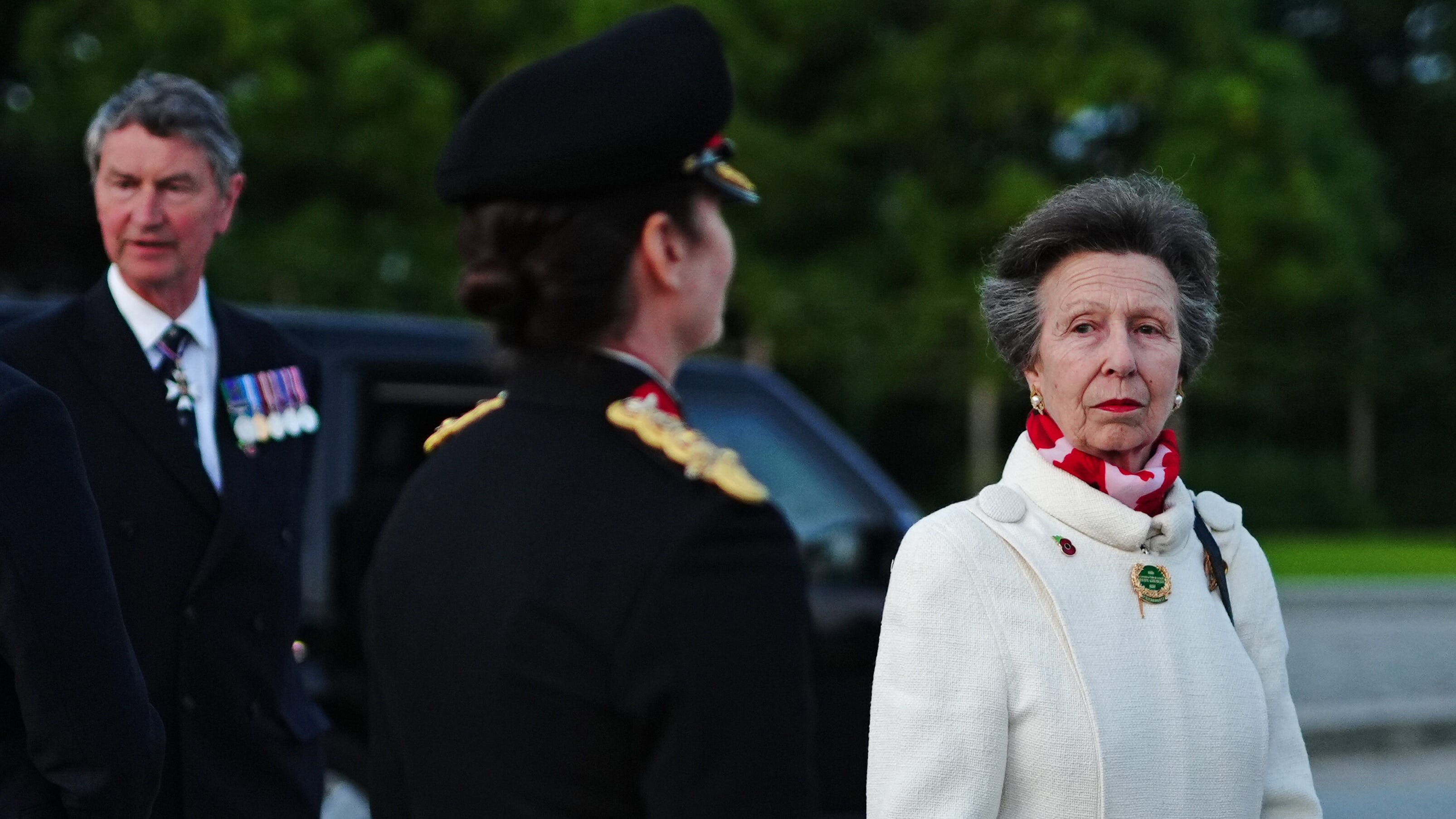 Anne expresses regret at missing First World War commemorations in Canada