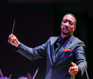 TV star Damon Gupton guest conducts Baltimore Symphony Orchestra for ‘Blockbuster Film Classics’ - WTOP News