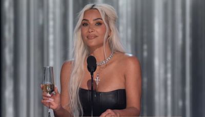 ... Meditated’: Kim Kardashian Was Booed Heavily At Tom Brady’s Roast, And Now We Know Why It Happened