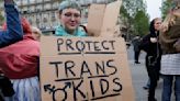 Journée mondiale contre la transphobie : face au climat asphyxiant, l’inquiétude des associations et personnes trans