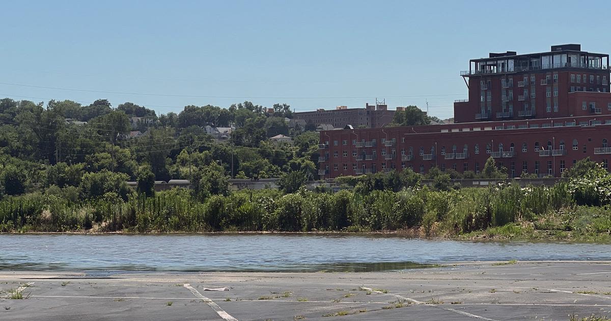 Council Bluffs braces for flooding to reach community