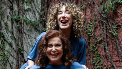 Mirta Busnelli y Anita Pauls protagonizan juntas una nueva película: “No existe la madre ideal”