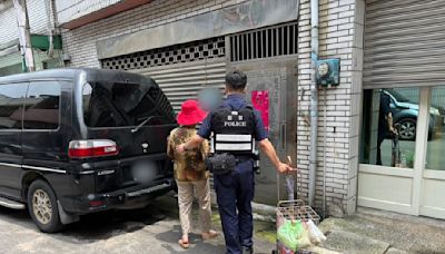 8旬老婦買菜返家迷途 八德暖警助平安返家