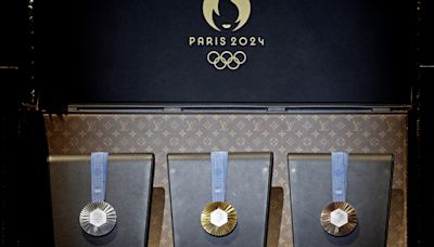 Olympic medals count: Tallying up gold, silver, bronze for each country in Paris