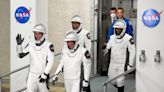Remesa con astronautas de EEUU, Rusia y Emiratos llega a EEI