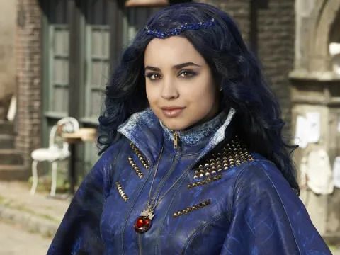 Who Is Sofia Carson Dating? Boyfriend & Relationship History Explained