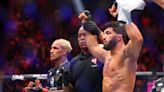 Arman Tsarukyan says UFC 300 judge apologized for scoring fight in Charles Oliveira’s favor