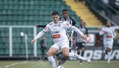 Figueirense 0 x 0 Athletic - Tensão toma conta do confronto que fica no zero