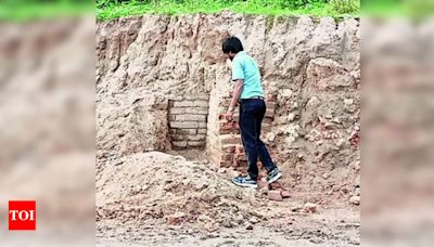 JCBs flatten 2,000-year-old archaeological site in Vadnagar | Ahmedabad News - Times of India