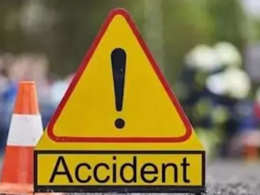 2 dead, 16 injured as bus overturns in Jammu's Akhnoor; second bus accident in the region - Times of India