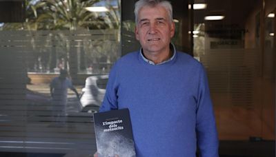 Los 63 «cuentos brevísimos» de Miquel Àngel Vidal en su libro 'L'impacte dels meteorits'