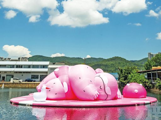 《粉小胖游塘》登陸澳門 夏日潮玩媽閣塘片區新據點