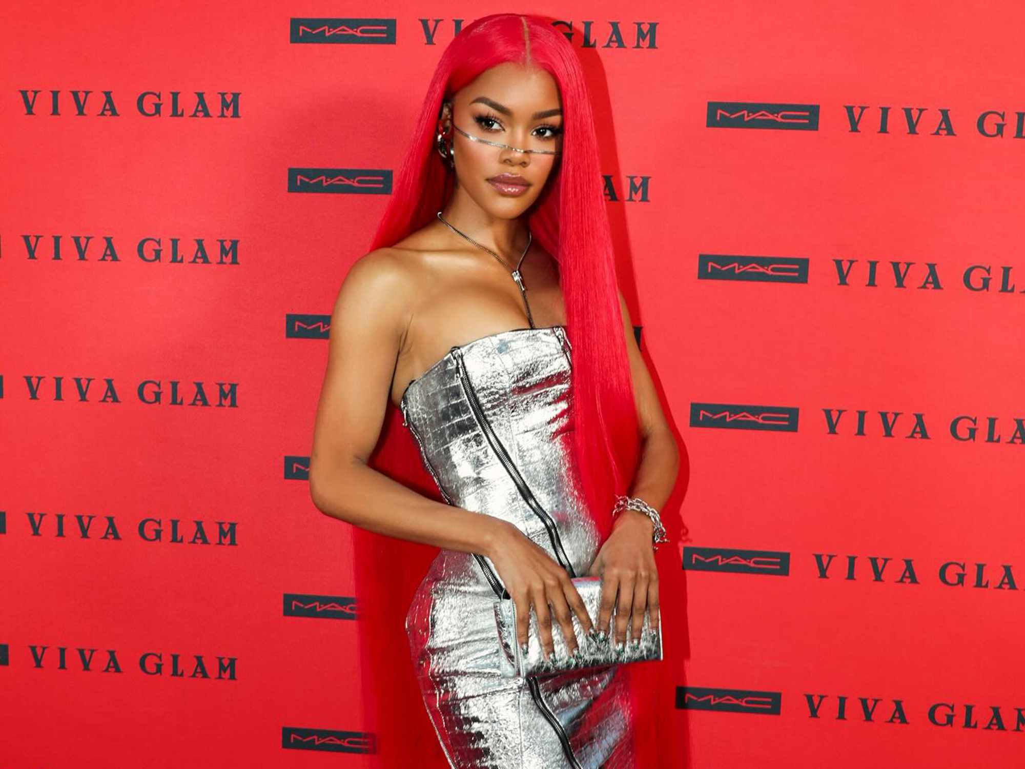 Teyana Taylor's Chrome Manicure Is Out of This World