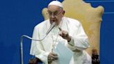 El papa Francisco pide a los obispos que 'no admitan nuevas vocaciones de gays porque ya hay demasiado mariconeo'