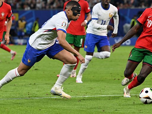 Broken nose inhibits Mbappe’s form as France advance