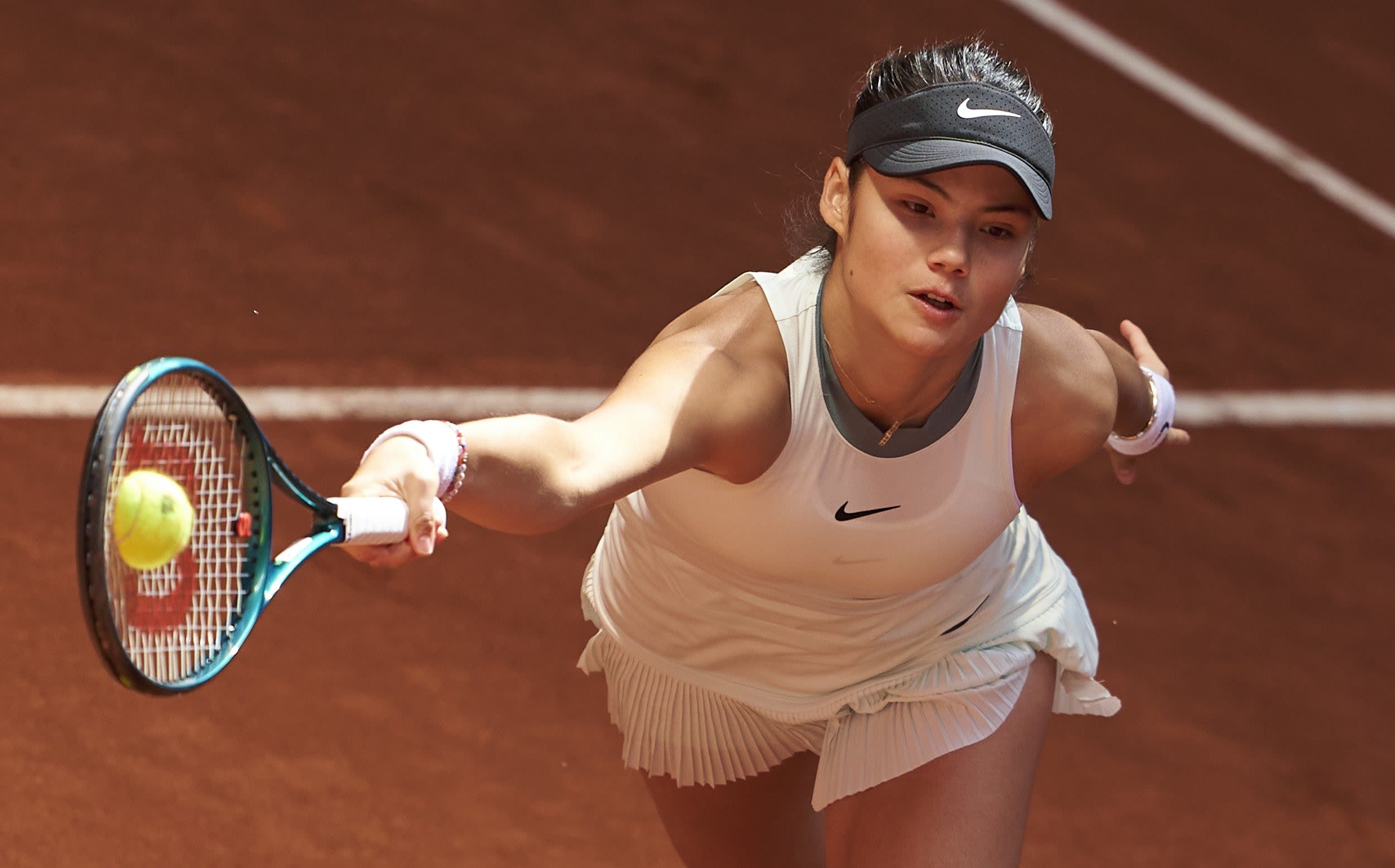 Emma Raducanu denied wild card for French Open