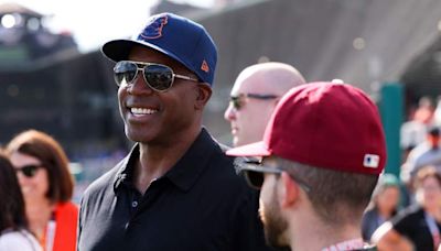 Barry Bonds Makes Bold Declaration at Rickwood Field Game