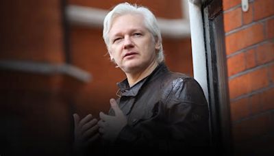 Would Julian Assange’s extradition threaten press freedoms worldwide?