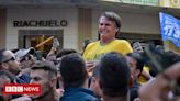Violência política: como atentado contra Bolsonaro em 2018 se compara à tentativa de assassinato de Trump