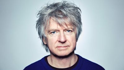 Neil Finn: ‘When I replaced Lindsey Buckingham in Fleetwood Mac, his fans gave me the evil eye’