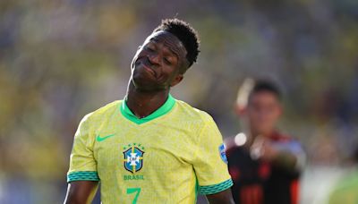 Vinicius asume la culpa por la eliminación de Brasil en la Copa América: "Sé oír las críticas y las más duras, créanlo"