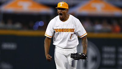 Vols Christian Moore, Dylan Dreiling named to All-SEC First Team