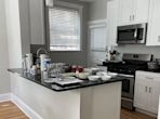 919 Washington St # 2S, Evanston IL 60202