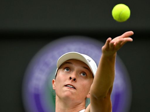 Swiatek puso primera en Wimbledon y estiró un invicto que remite a la historia