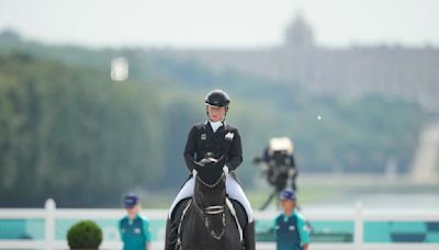 Defending champion Germany leads Paris Olympics qualifying for equestrian team dressage final