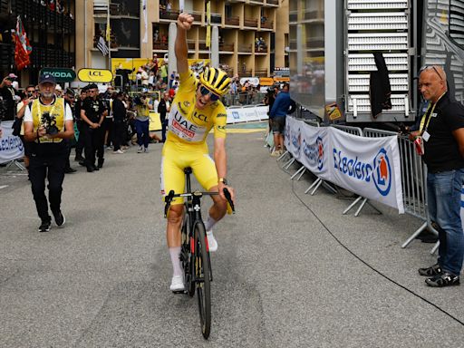 Tour de France results, standings: Tadej Pogačar extends lead with Stage 14 win