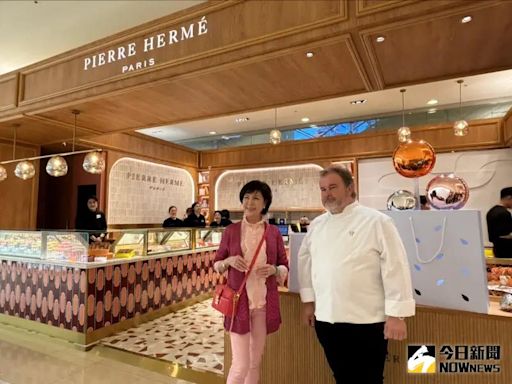 PIERRE HERMÉ插旗台中新光三越開店