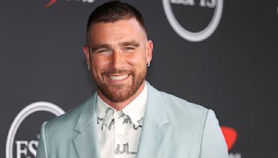New Kentucky Derby Video Shows Travis Kelce Making Young Fan's Day