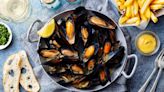 ‘Mussel’ up to a bowl of bivalves this fall