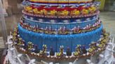 影／慶祝90歲生日 樂高推出近95000積木拼成的生日蛋糕
