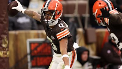 Browns pick up fifth-year option of CB Greg Newsome II