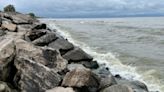 Wary in the water: Lake Erie has ‘high risk’ of rip currents, small craft advisory on Memorial Day