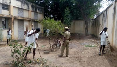 Segregation of work in prisons on the basis of caste unconstitutional: Supreme Court